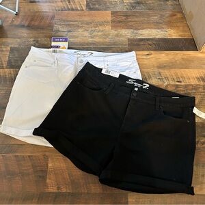 Plus Size Denim Seven7 Shorts (22W)